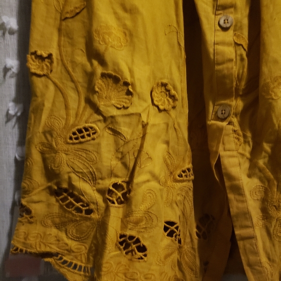 Dress - Picture 9 of 9